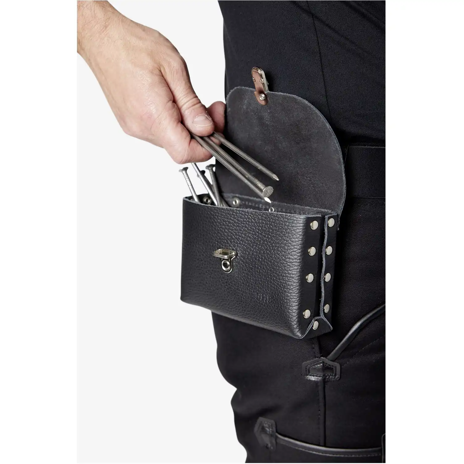 Nageltasche einfach genietet mit Klappe "ARNO" schwarz - Thumbnail 4