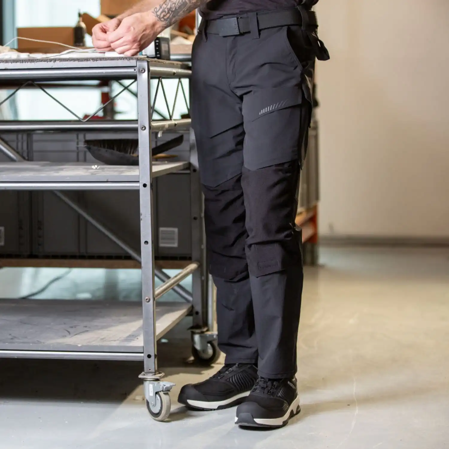 Stretch Bundhose "22379-311" Customized in schwarz, 76C44 - Thumbnail 5