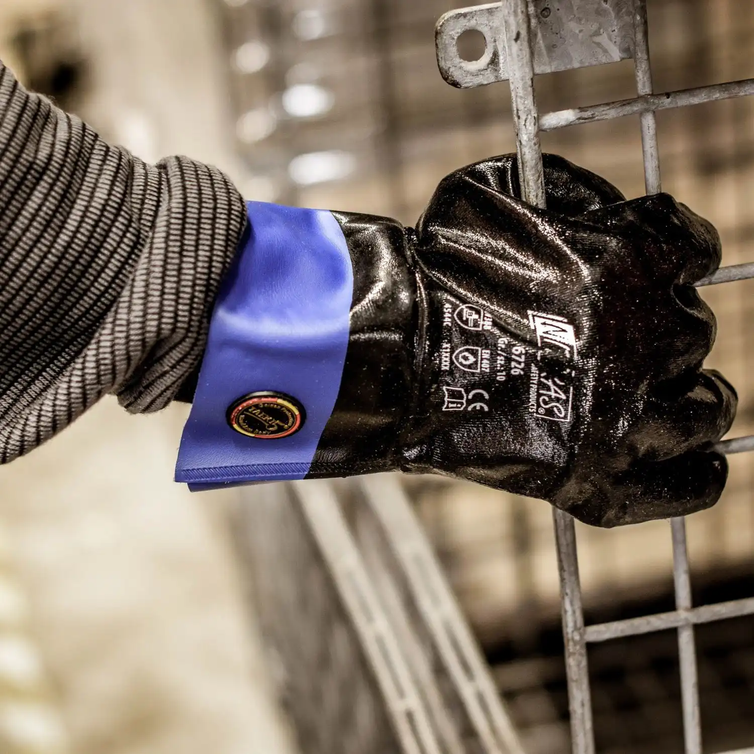 Schnittschutz-Nitril-Handschuhe "TAEKI-5" in 9 (L) - Thumbnail 2