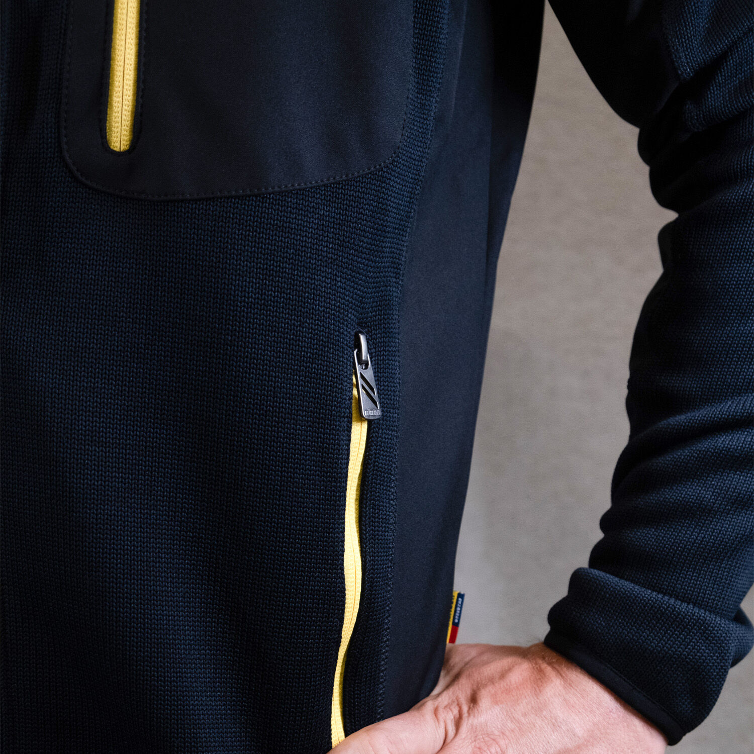 Strickjacke "4930" mit Softshell in dunkelblau/gelb, M - Thumbnail 6
