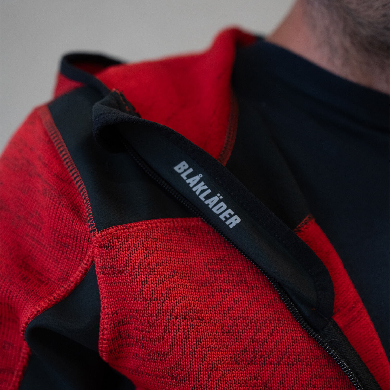 Strickjacke "4930" mit Softshell in rot/schwarz, 3XL - Thumbnail 6