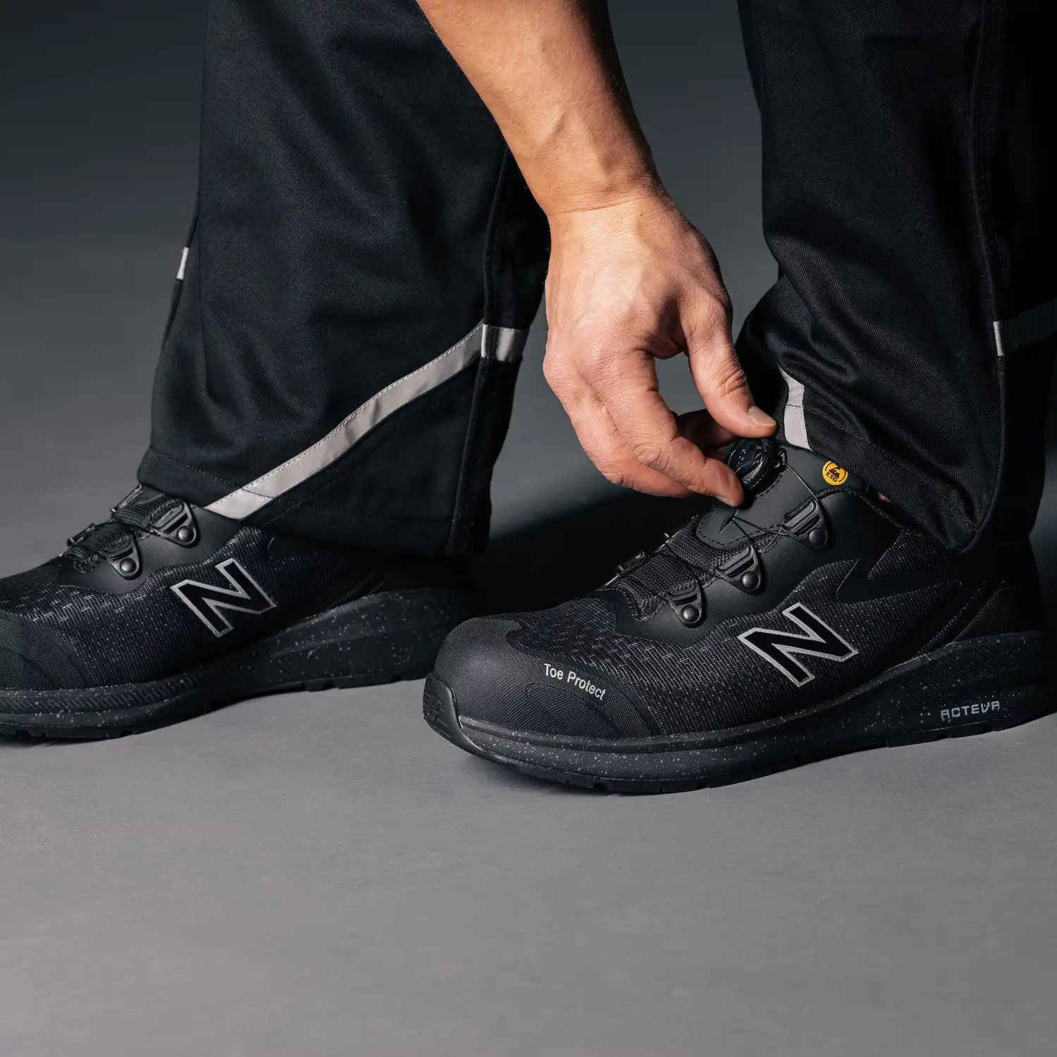 Sicherheitshalbschuh S1P "Logic Boa®" schwarz in US 9,5 (43) - Thumbnail 4