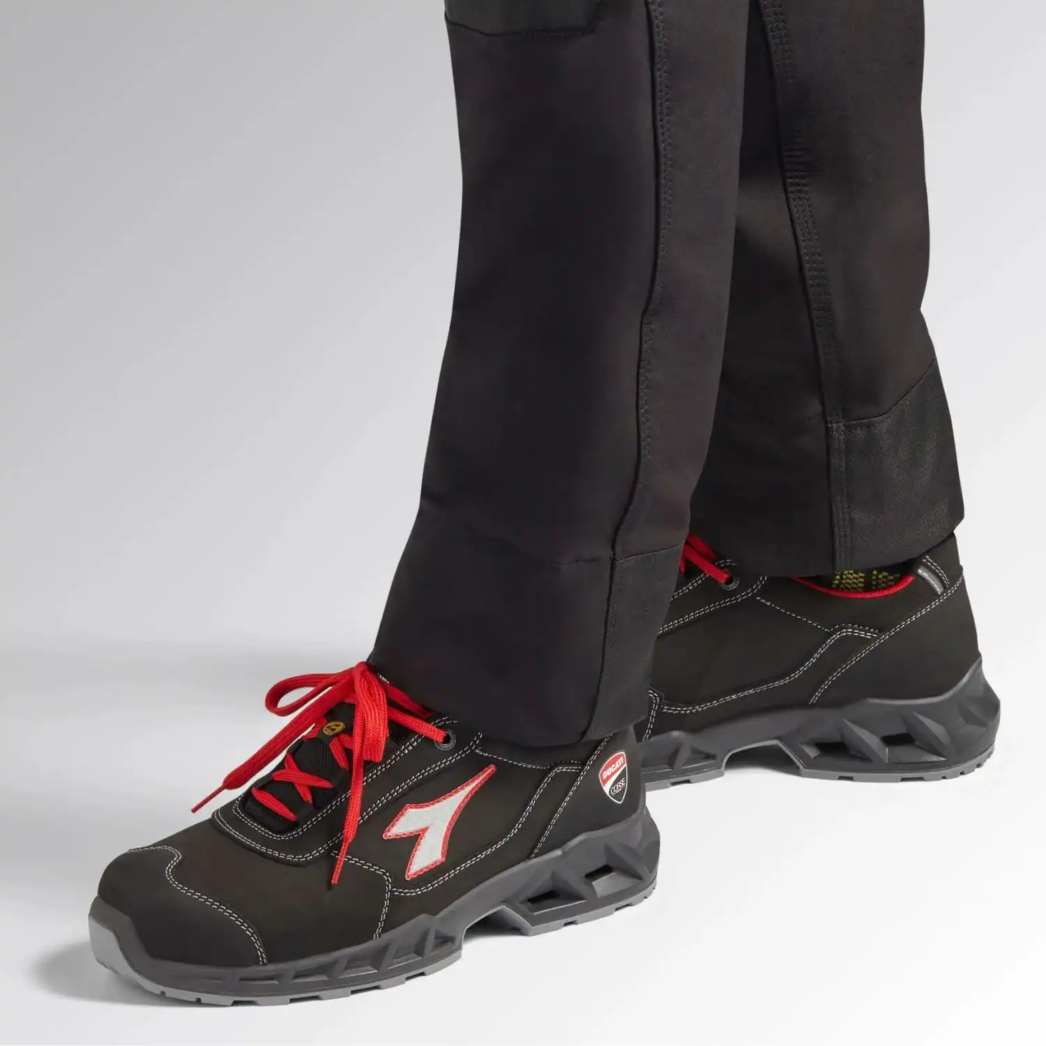 Sicherheitshalbschuhe S3S "SHARK ENGINE LOW" in 47 - Thumbnail 2